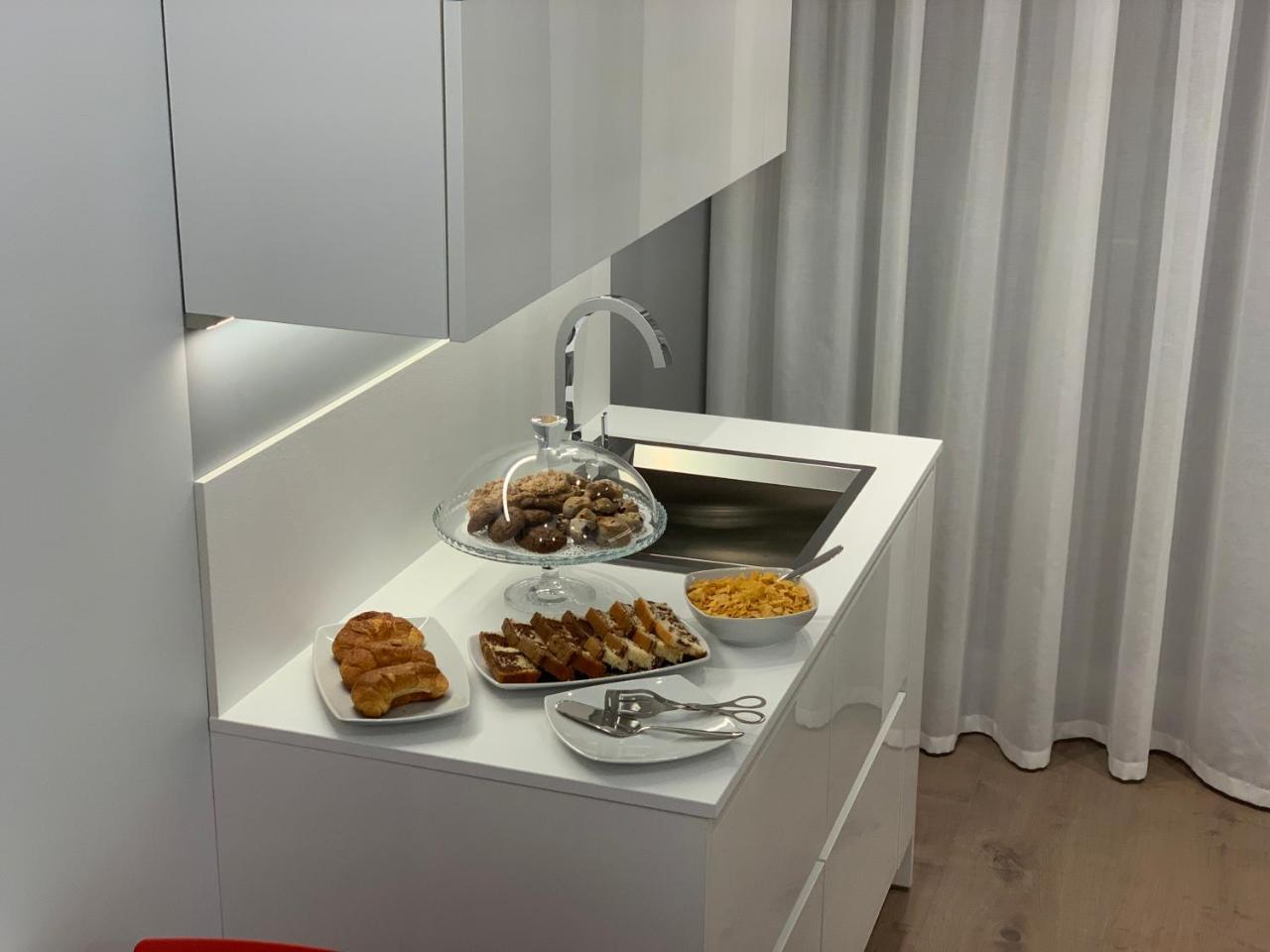 Agora B&B Urban Relais Каноса-ди-Пулья Экстерьер фото
